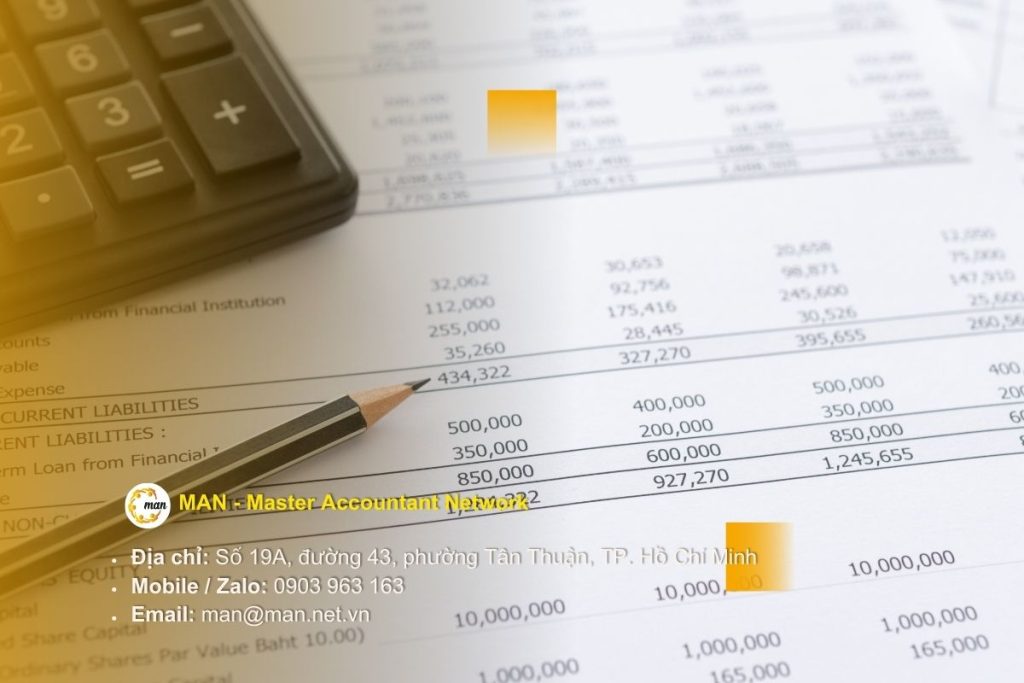 Ghi chép vào Sổ Nhật ký kế toán đúng quy định năm 2026