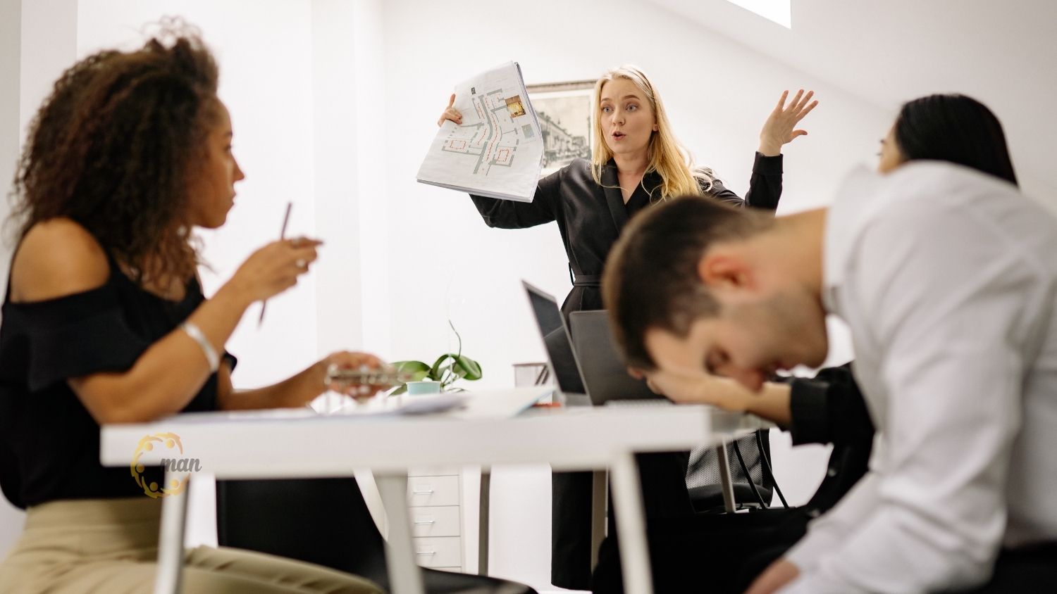 Khi nào doanh nghiệp nên thuê dịch vụ kế toán trước thách thức giao dịch liên kết và chính sách thuế toàn cầu 2026