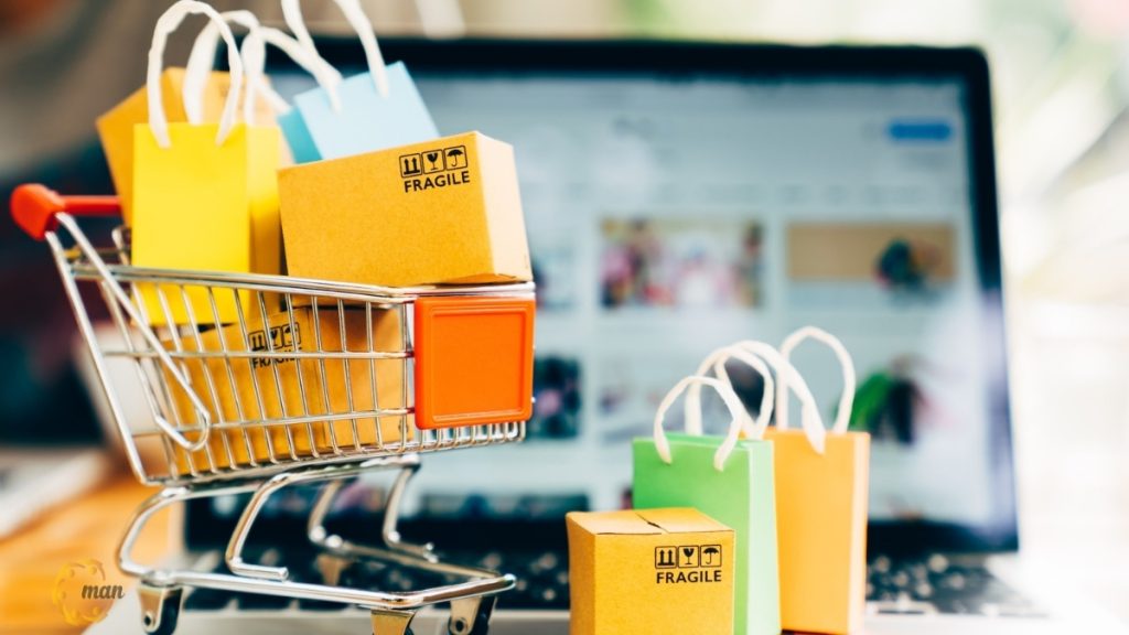 Thời điểm lập hóa đơn bán hàng online là lúc gửi hàng hay khi khách thanh toán